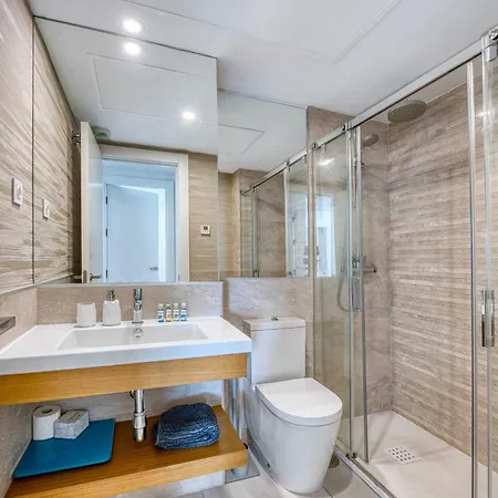 3105 Luxury With Terrace In Monteros アパート